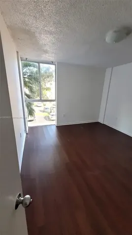 6995 NW 186th Street Hialeah FL 33015