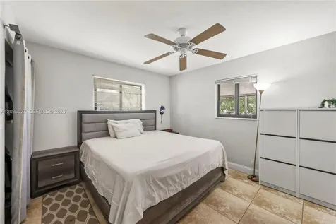 1611 SW 67th Avenue North Lauderdale FL 33068