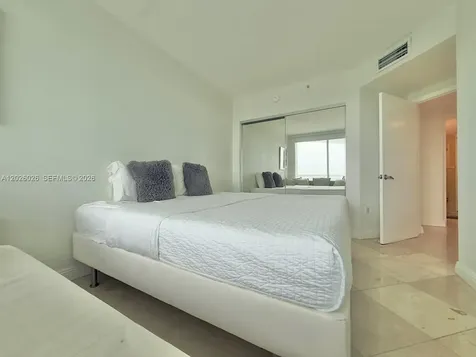 16400 Collins Avenue Sunny Isles Beach FL 33160