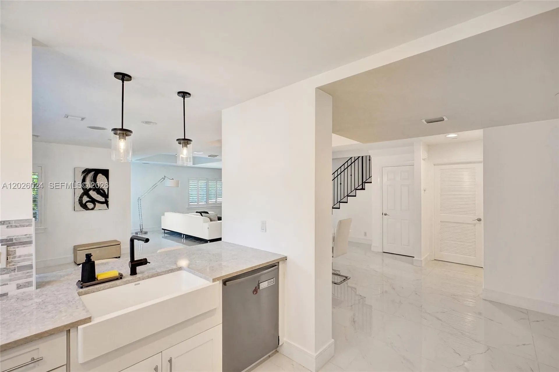 1112 NE 17th Way Fort Lauderdale FL 33304