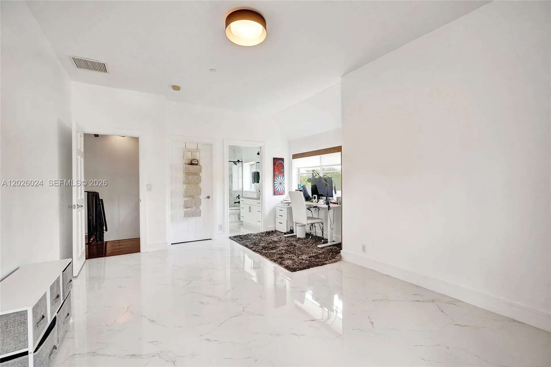 1112 NE 17th Way Fort Lauderdale FL 33304