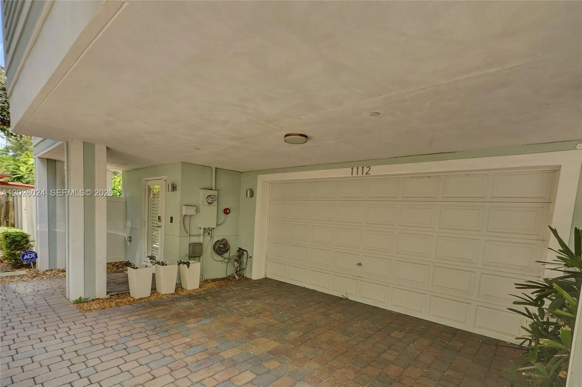 1112 NE 17th Way Fort Lauderdale FL 33304