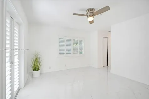 1112 NE 17th Way Fort Lauderdale FL 33304