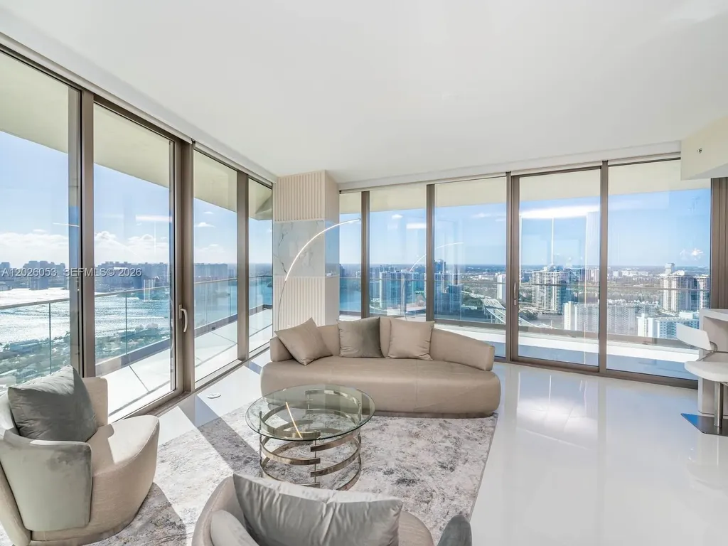 18975 Collins Avenue Sunny Isles Beach FL 33160
