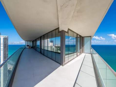 18975 Collins Avenue Sunny Isles Beach FL 33160