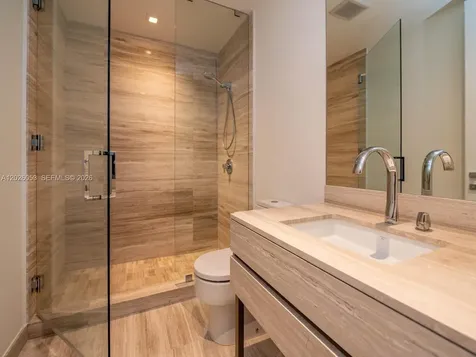 18975 Collins Avenue Sunny Isles Beach FL 33160
