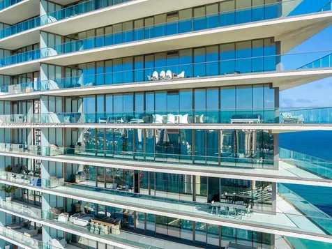 18975 Collins Avenue Sunny Isles Beach FL 33160