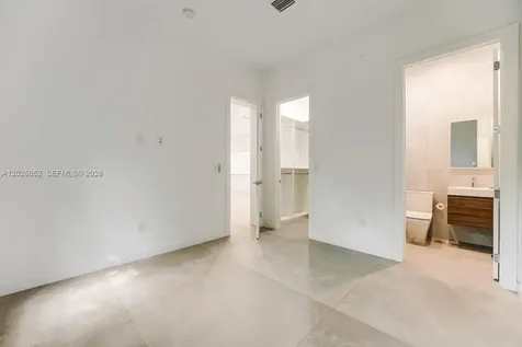 3741 Kumquat Avenue Miami FL 33133