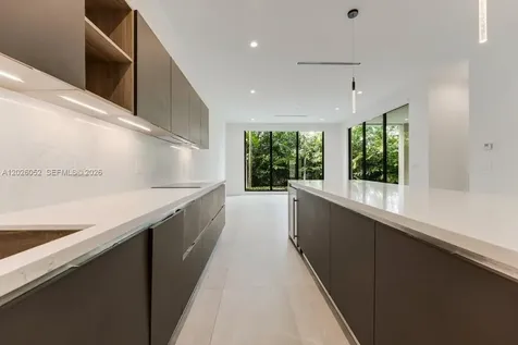 3741 Kumquat Avenue Miami FL 33133