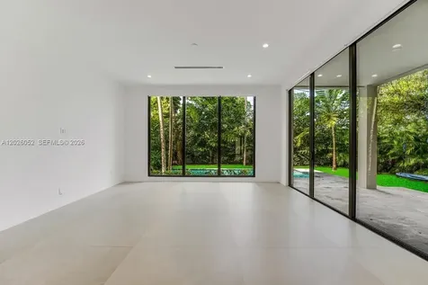 3741 Kumquat Avenue Miami FL 33133