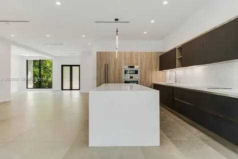 3741 Kumquat Avenue Miami FL 33133
