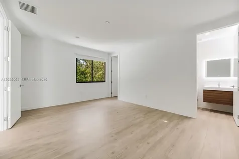 3741 Kumquat Avenue Miami FL 33133