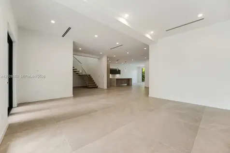 3741 Kumquat Avenue Miami FL 33133