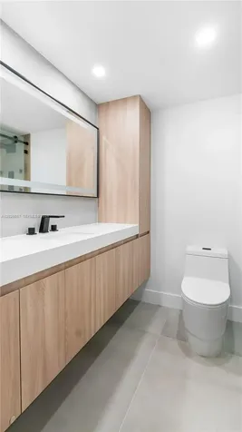 2539 S Bayshore Drive Miami FL 33133