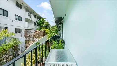 2539 S Bayshore Drive Miami FL 33133