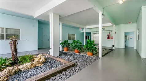 2539 S Bayshore Drive Miami FL 33133