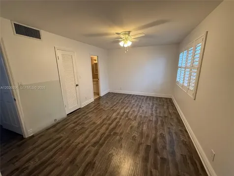 2606 NE 10 Street Hallandale Beach FL 33009