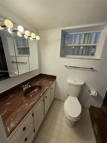 2606 NE 10 Street Hallandale Beach FL 33009