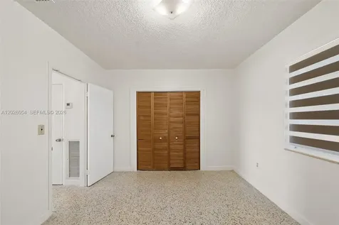 3209 NW 13th Terrace Miami FL 33125