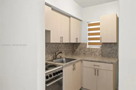 3209 NW 13th Terrace Miami FL 33125