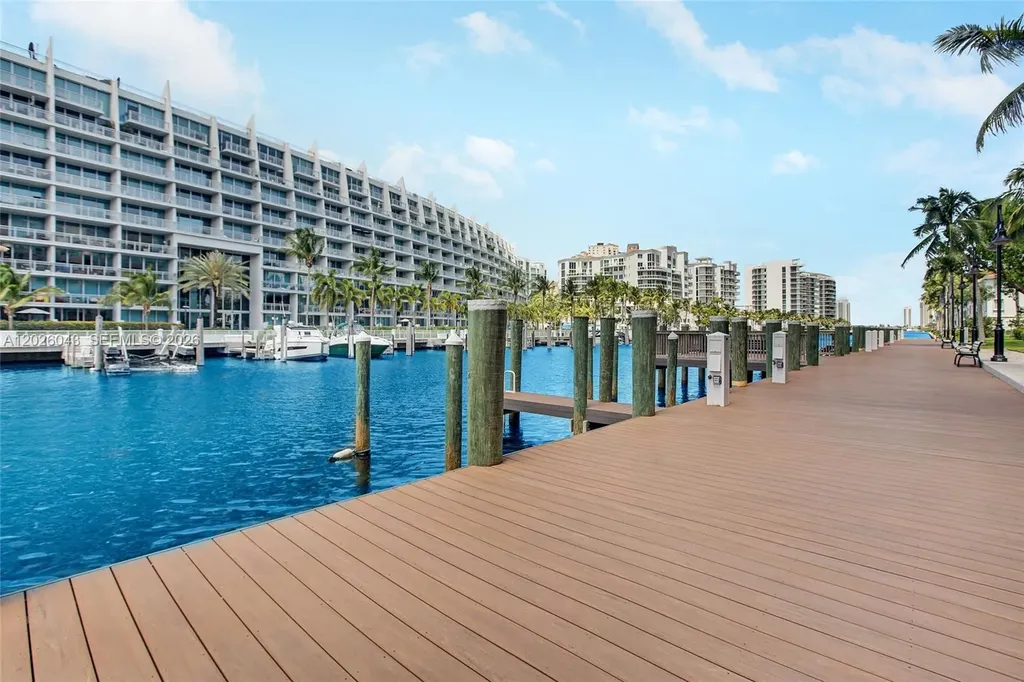 3001 NE 185th Street Aventura FL 33180