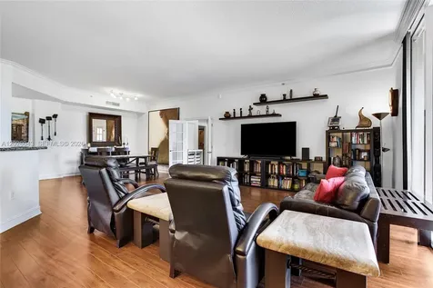 3001 NE 185th Street Aventura FL 33180
