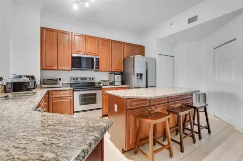 3001 NE 185th Street Aventura FL 33180