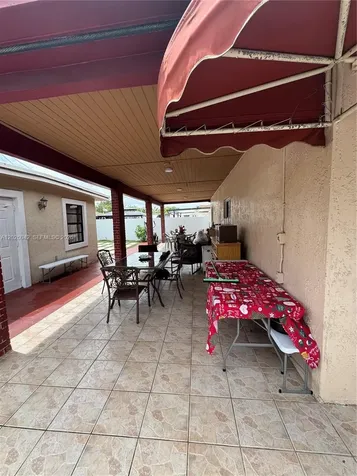 5551 E 4th Avenue Hialeah FL 33013