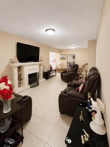 5551 E 4th Avenue Hialeah FL 33013