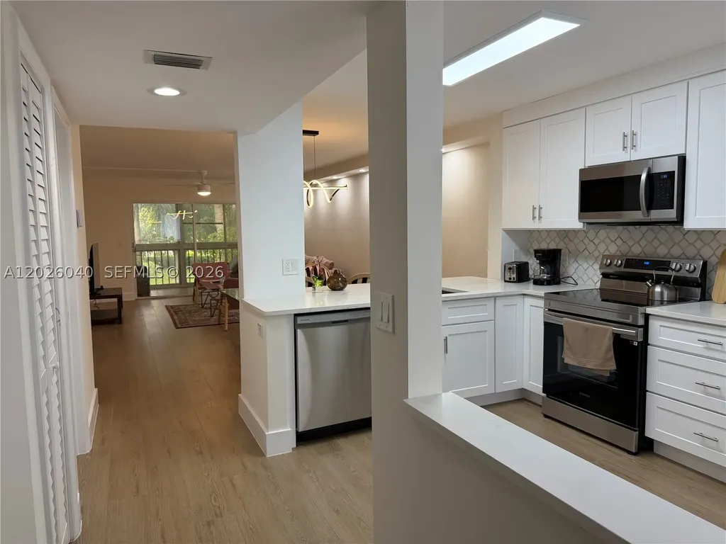 7350 Kinghurst Drive Delray Beach FL 33446