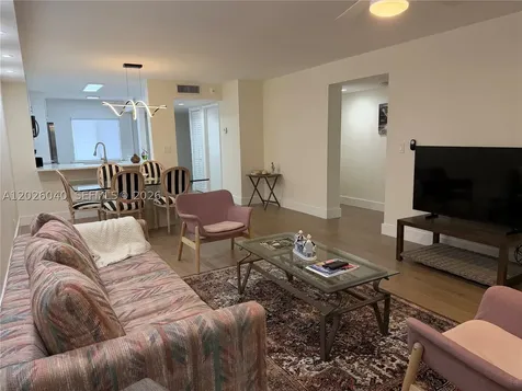 7350 Kinghurst Drive Delray Beach FL 33446