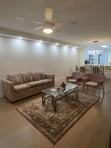 7350 Kinghurst Drive Delray Beach FL 33446