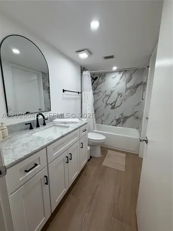 7350 Kinghurst Drive Delray Beach FL 33446