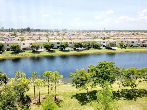 800 NE 195th Street Miami FL 33179
