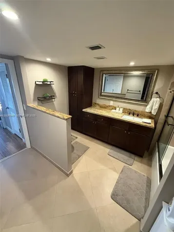 800 NE 195th Street Miami FL 33179