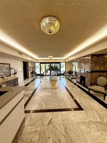 800 NE 195th Street Miami FL 33179