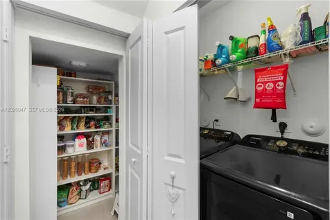 12862 SW 231st Street Miami FL 33170
