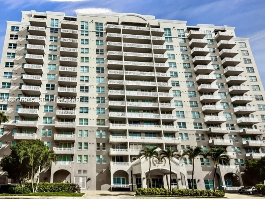 2665 SW 37th Avenue Miami FL 33133