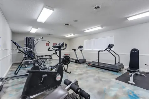 7887 Golf Cir Drive Margate FL 33063