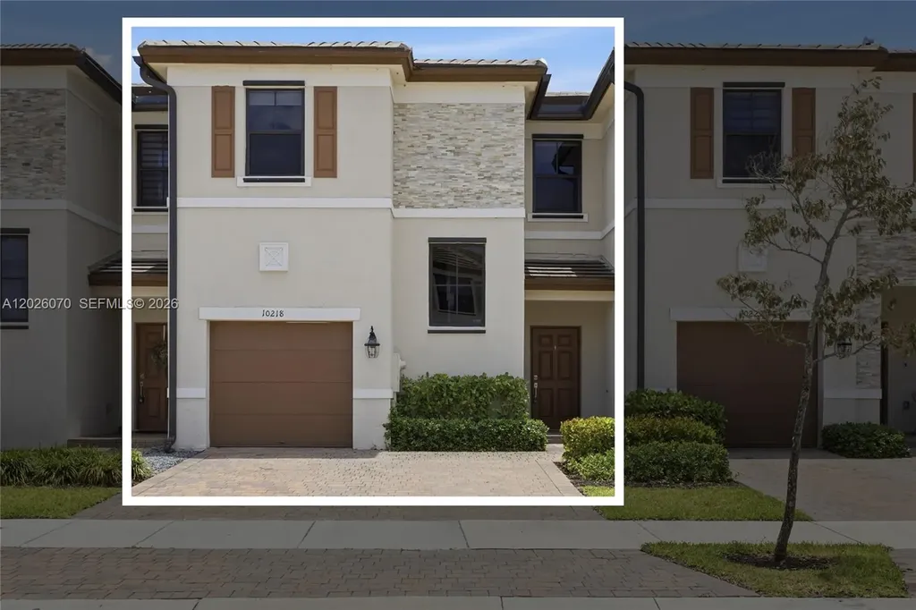 10218 SW 231st Lane Cutler Bay FL 33190