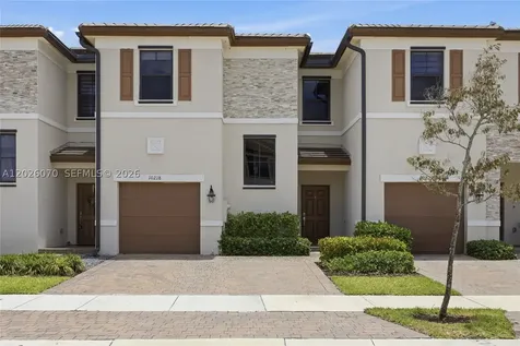 10218 SW 231st Lane Cutler Bay FL 33190