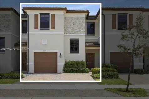 10218 SW 231st Lane Cutler Bay FL 33190