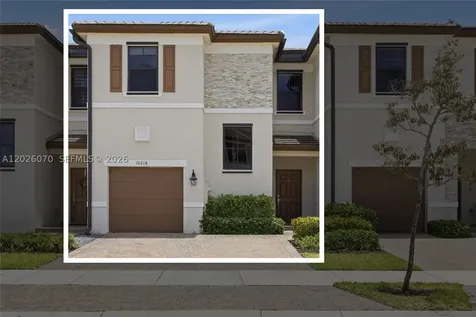 10218 SW 231st Lane Cutler Bay FL 33190