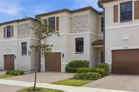 10218 SW 231st Lane Cutler Bay FL 33190