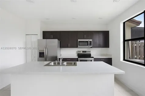 10218 SW 231st Lane Cutler Bay FL 33190