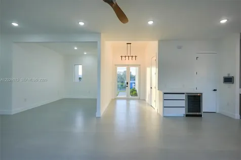 5 SW 26th Place Cape Coral FL 33991