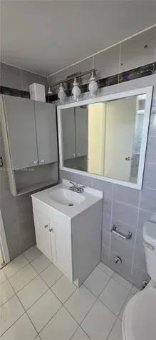 16851 NE 23rd Avenue North Miami Beach FL 33160