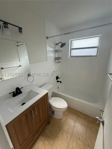 896 E 22nd Street Hialeah FL 33013