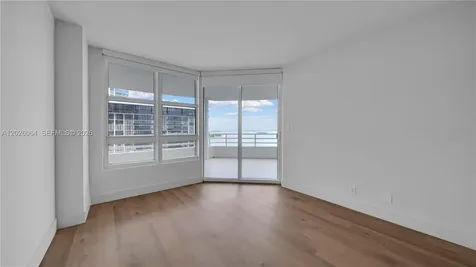 555 NE 34th Street Miami FL 33137