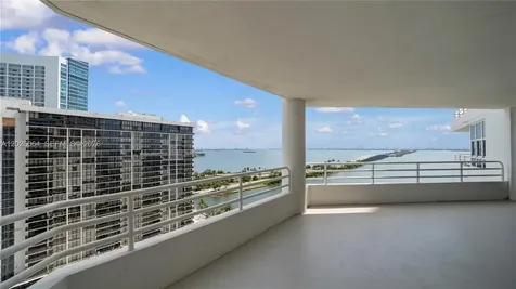 555 NE 34th Street Miami FL 33137